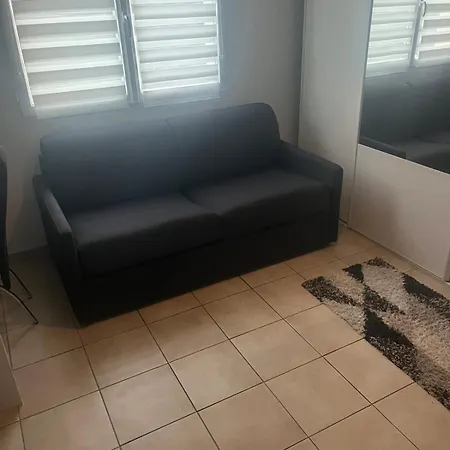 Maison Parking, Piscine Proche Du Circuit 24h Mans